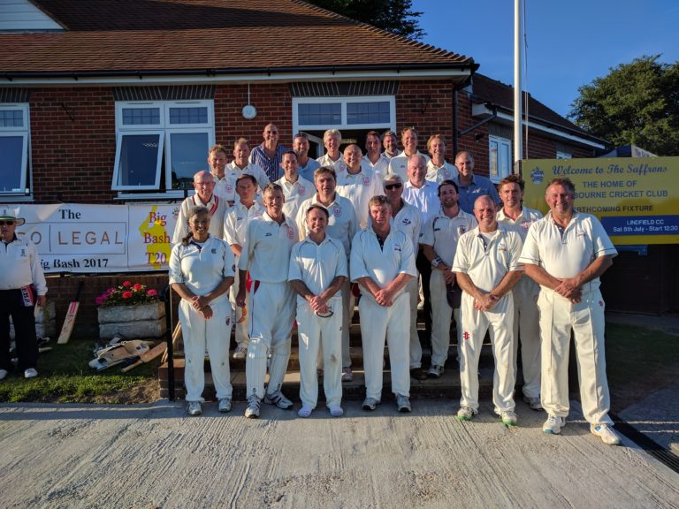 Joint team picture at The Saffrons